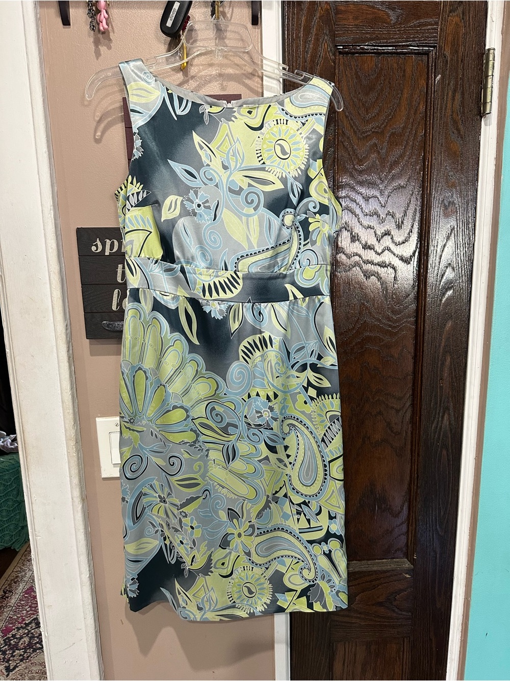 RAFAEL Sleeveless Paisley Floral Midi Dress in Yellow and Gray